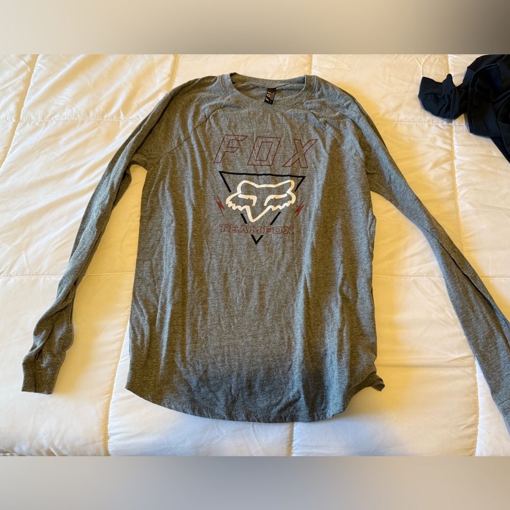 Fox/Fly lot of Sweatshirts, Tees & Hoodies - Green, Gray, Black, Pink - Picture 3 of 5